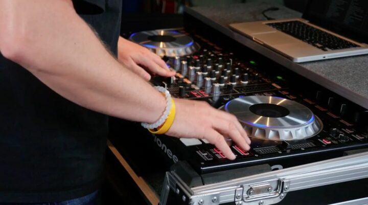 The Basics of Serato DJ | DJ Course